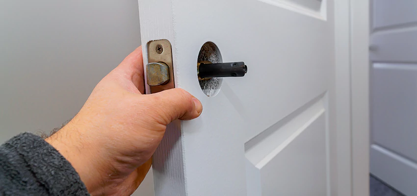 Nighttime Locksmith For Lock Repair in Lancaster, CA